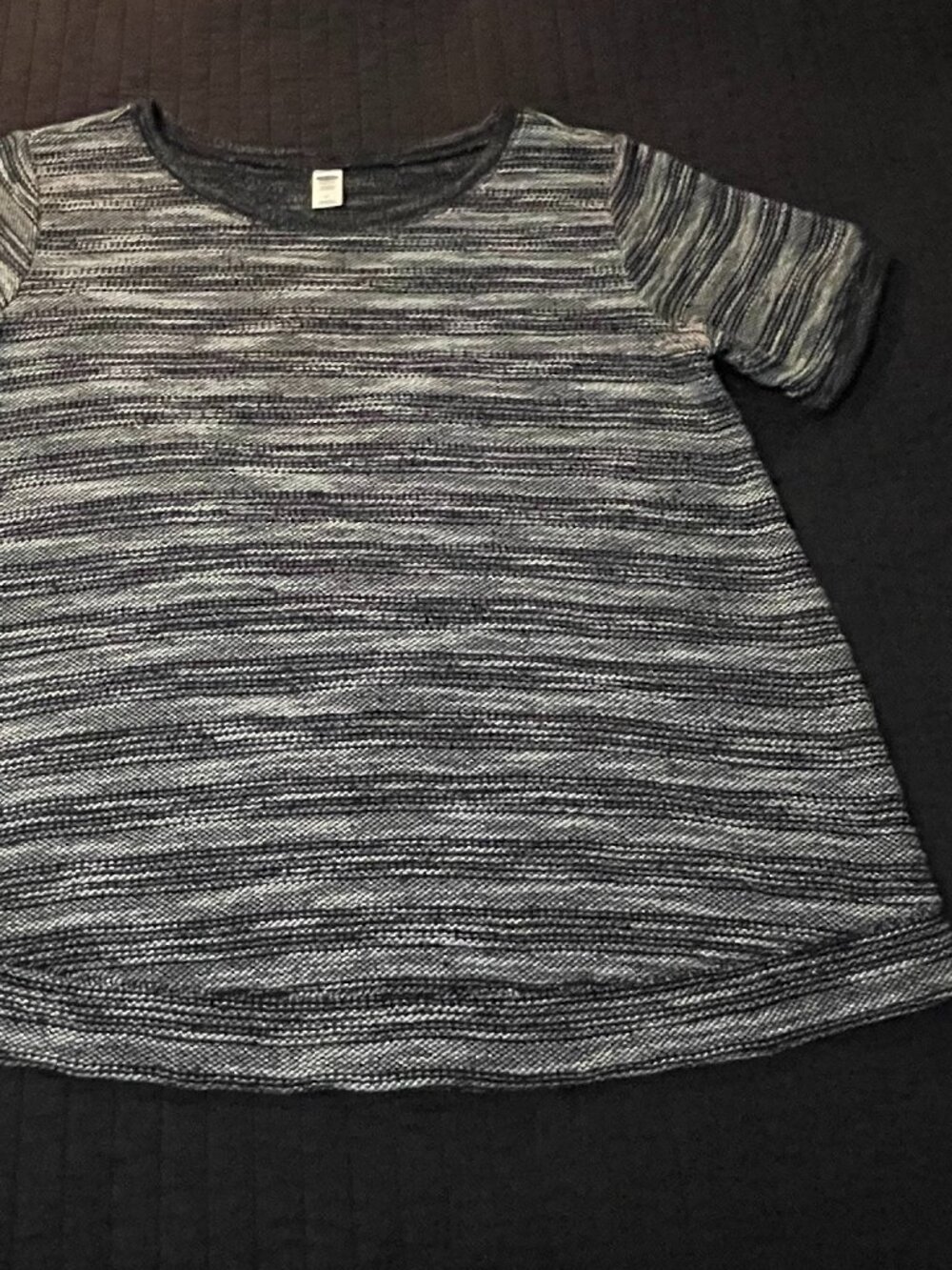 Old Navy Medium Maternity B&W Striped Short Sleeve Cozy Sweater Women's Top